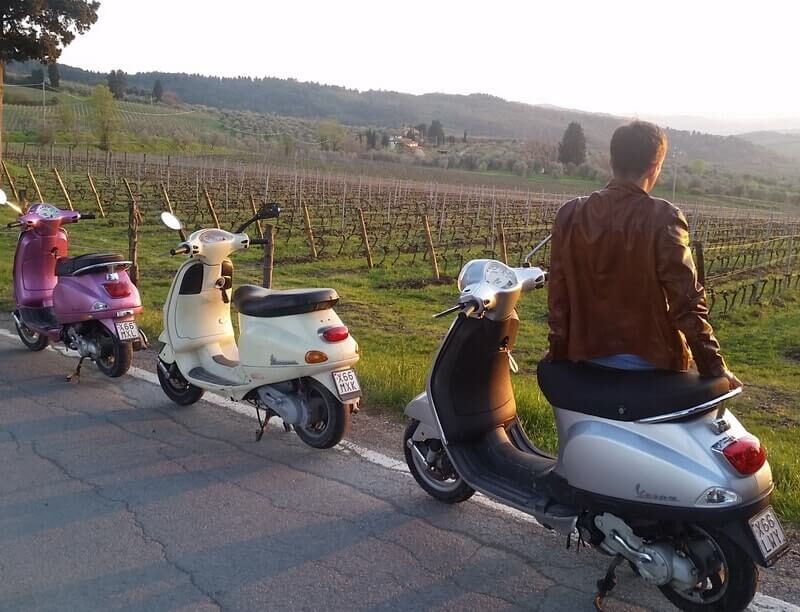 Sunset Vespa Tour in Tuscany