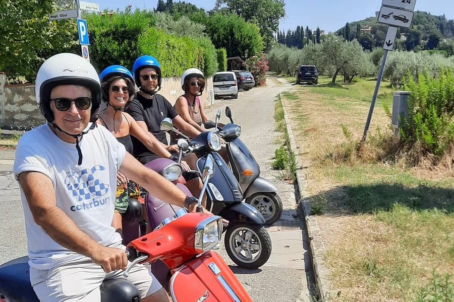 Tuscany Vespa tour